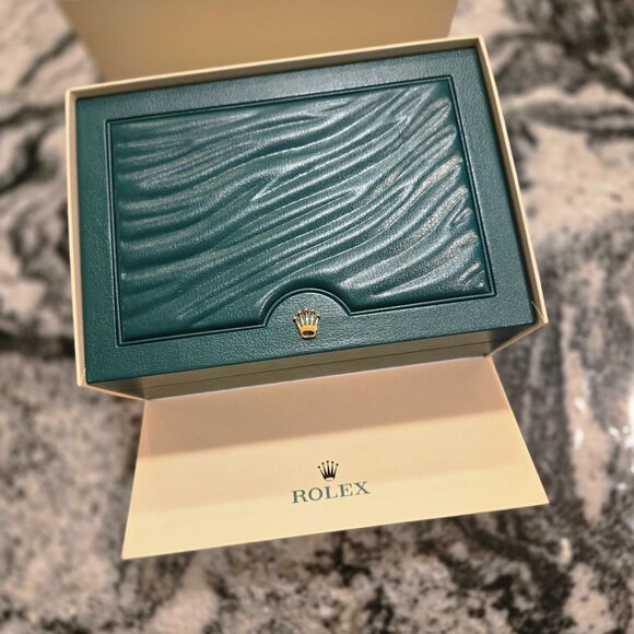 Oyster perpetual Rolex - Picture 1 of 10
